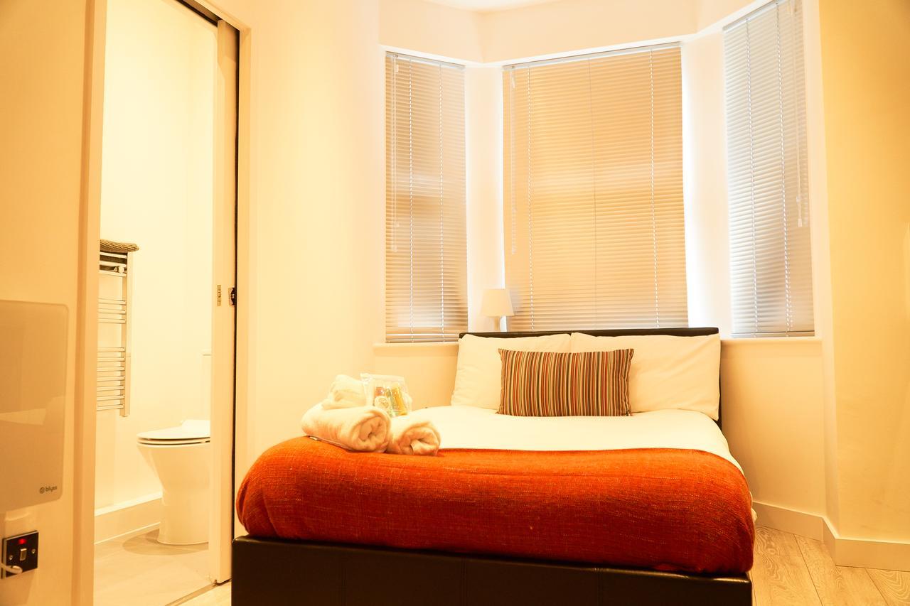 Unity House Serviced Apartments Luton  Eksteriør billede